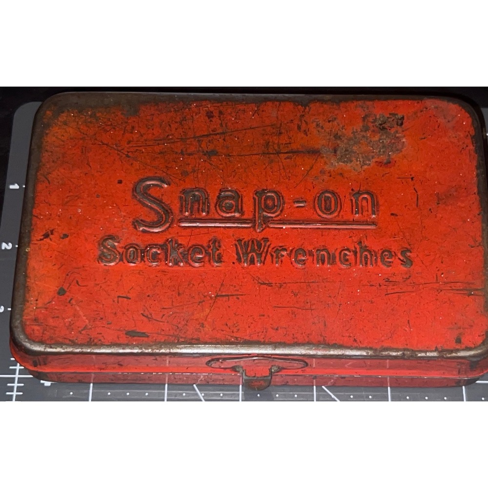 Vintage‎ Snap-on Red Embossed Metal Socket Wrench Case Only Empty 6.25in - Picture 5 of 9